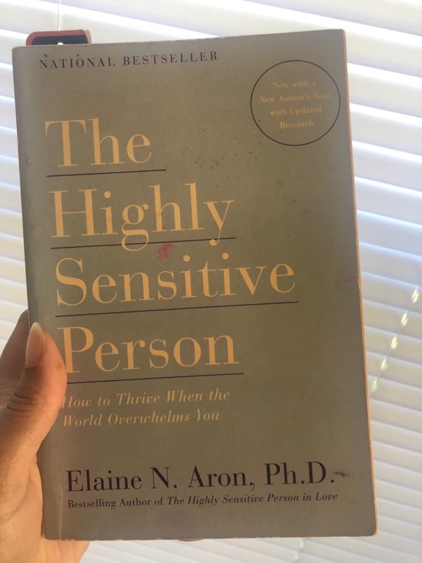 Are YOU Highly Sensitive? Then You Should Dive Into This Helpful Book! HIGHLY Recommended ⭐️⭐️⭐️⭐️⭐️