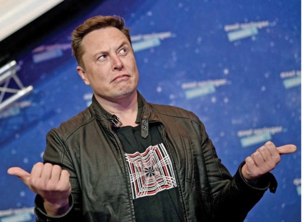 Musk Booed at Gaming Convention