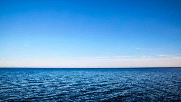 Why Sea and Sky is blue?