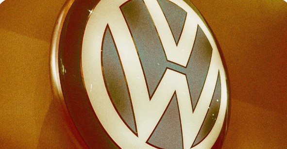 VW refuses to track stolen car with kidnapped child #1275