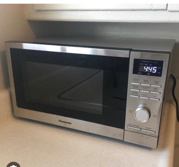 Whats the deal with Microwave doors?