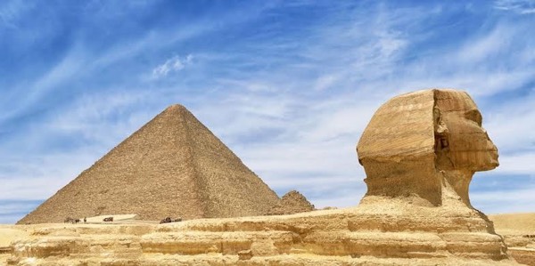 Construction of the Pyramids of Giza| An Unsloved mystery??
