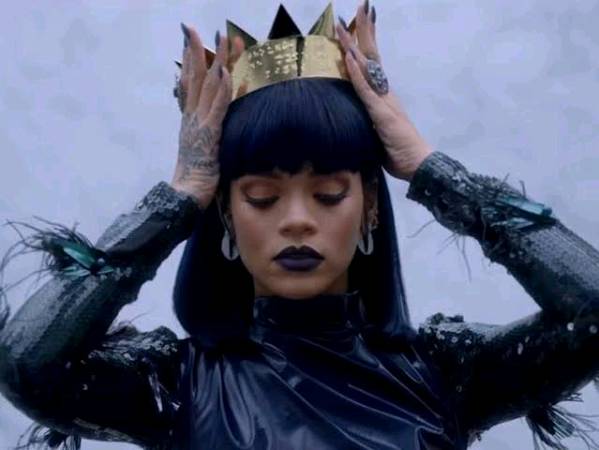 Rihanna turns Billionaire today