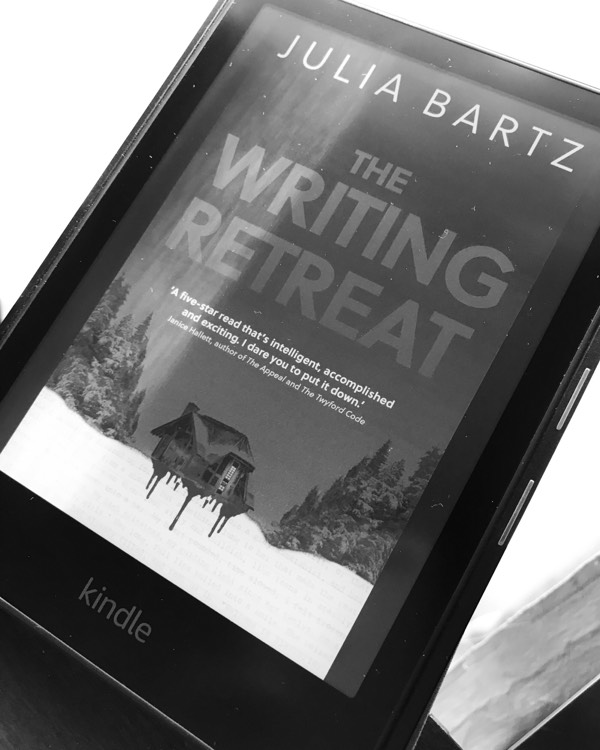 Review: The Writing Retreat by Julia Bartz