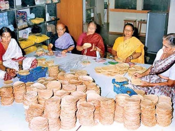 The Success Story of 7 Women with only 1.10$ as their Investment : Lijjat Papad