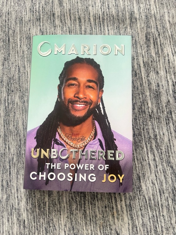 #BookReview | Unbothered | Omarion