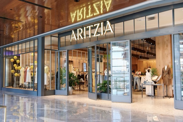 Storytime: Pressured to Buy Clothes at Aritzia